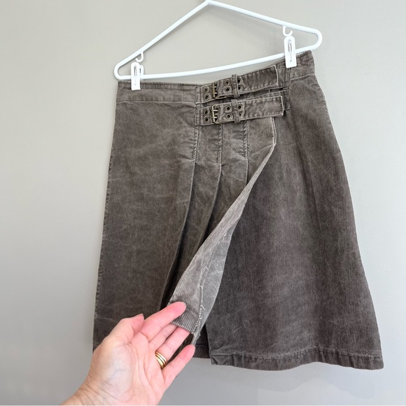 Vero Moda taupe corduroy wrap skirt - Picture 4 of 15